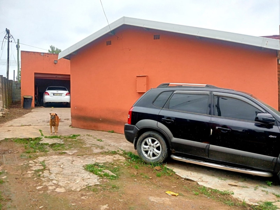 2 Bedroom Property for Sale in Mdantsane Nu 11 Eastern Cape